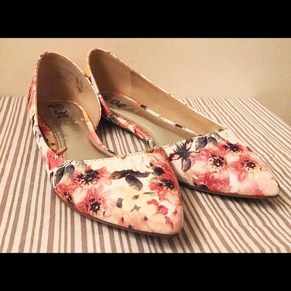 Shoes - Floral Ballet Flats
